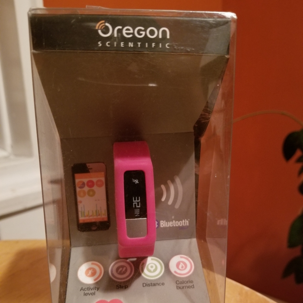 Oregon Scientific Activity Tracker Smart Dynamo 2+ - image 2